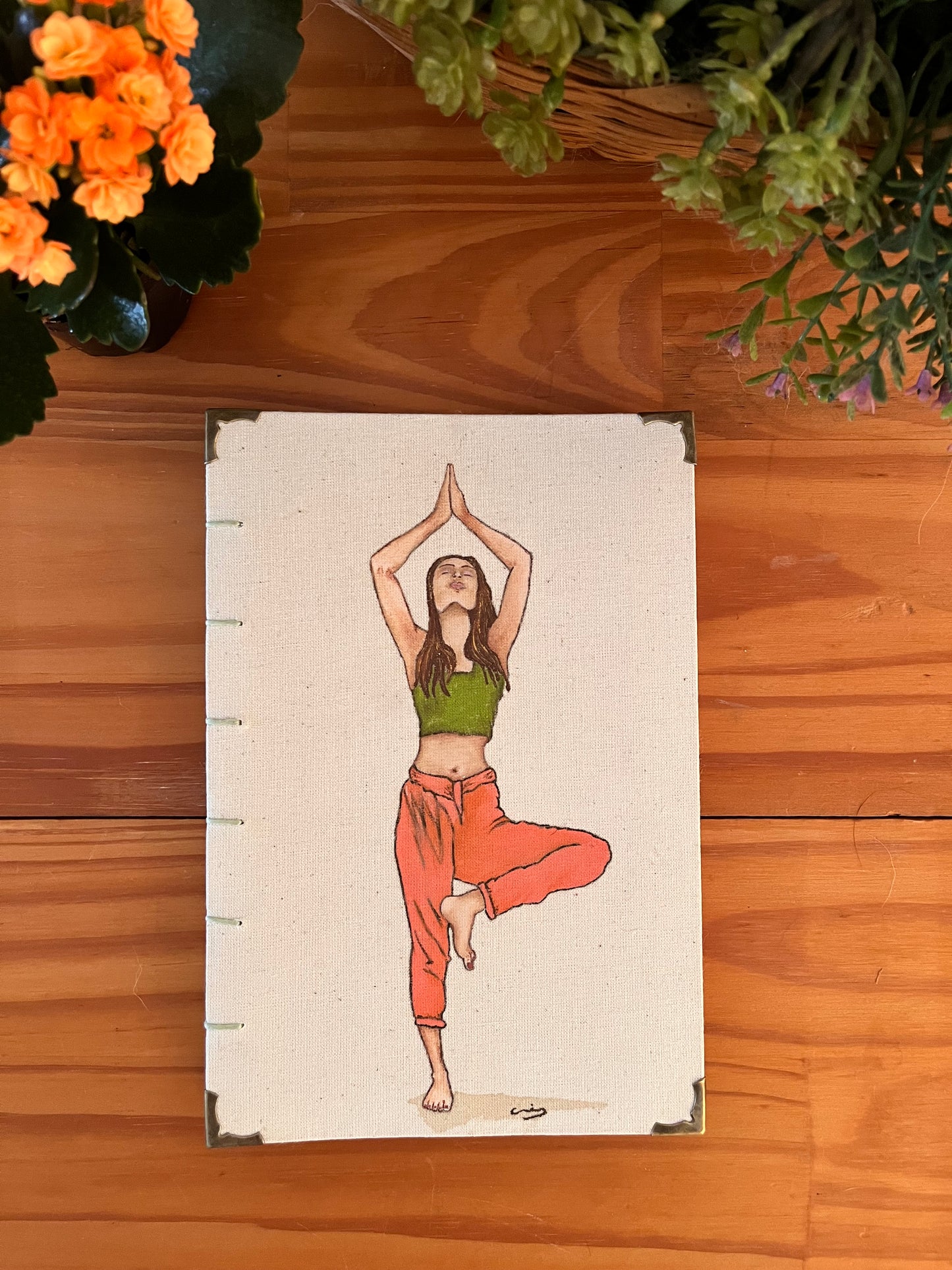 Caderno artesanal Vrikshasana