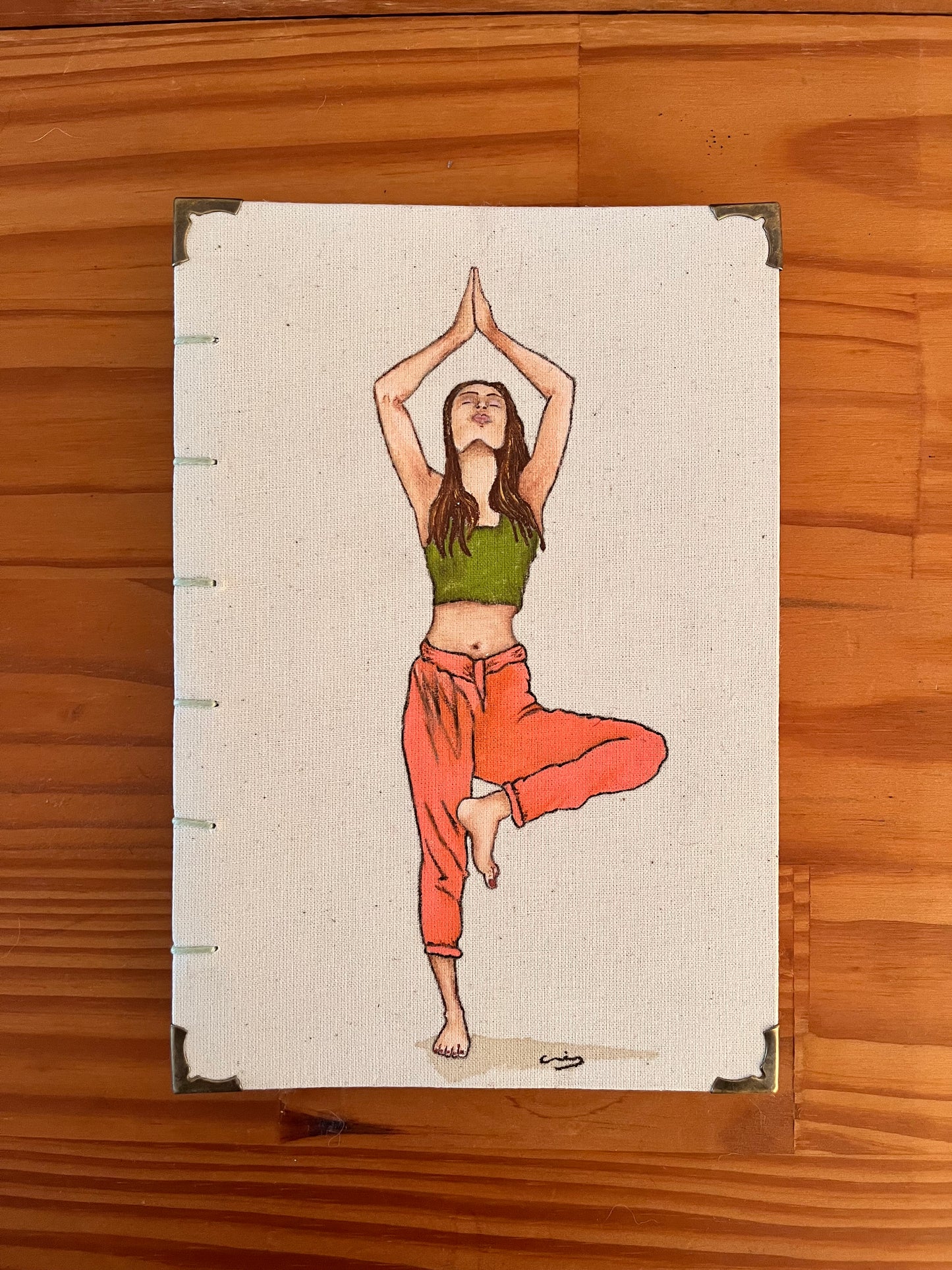 Caderno artesanal Vrikshasana