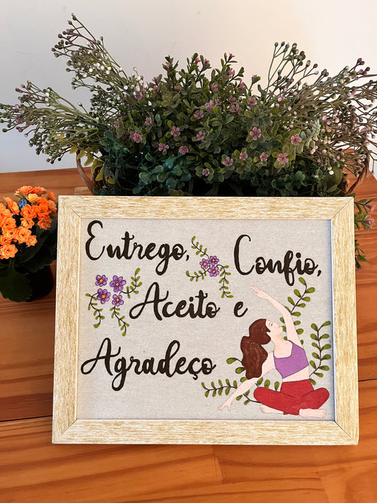 Quadro entrego, confio, aceito e agradeço